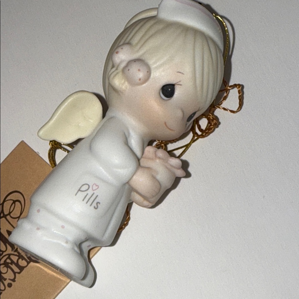 π πΌ β’π Precious Moments x Mercy x 1986 Vibes πβ’ π πΌ - Picture 4 of 11